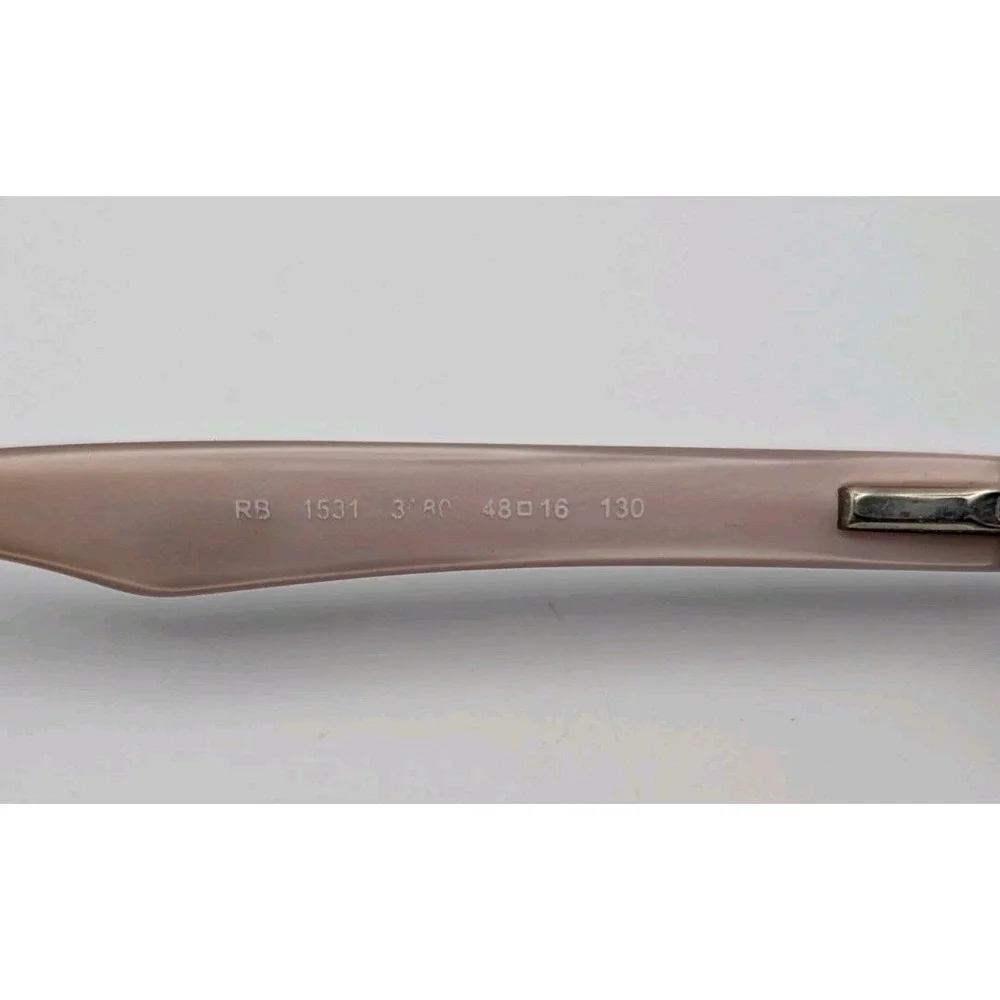 Ray-Ban outer hinges are